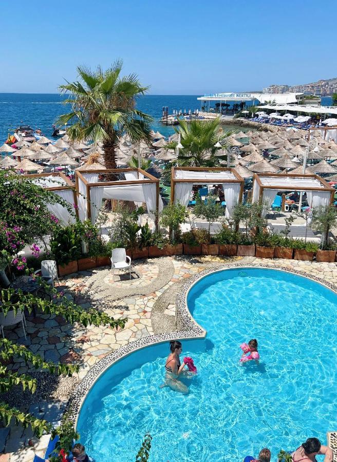 Bellavista Apartments Bougainville Bay Саранда Экстерьер фото